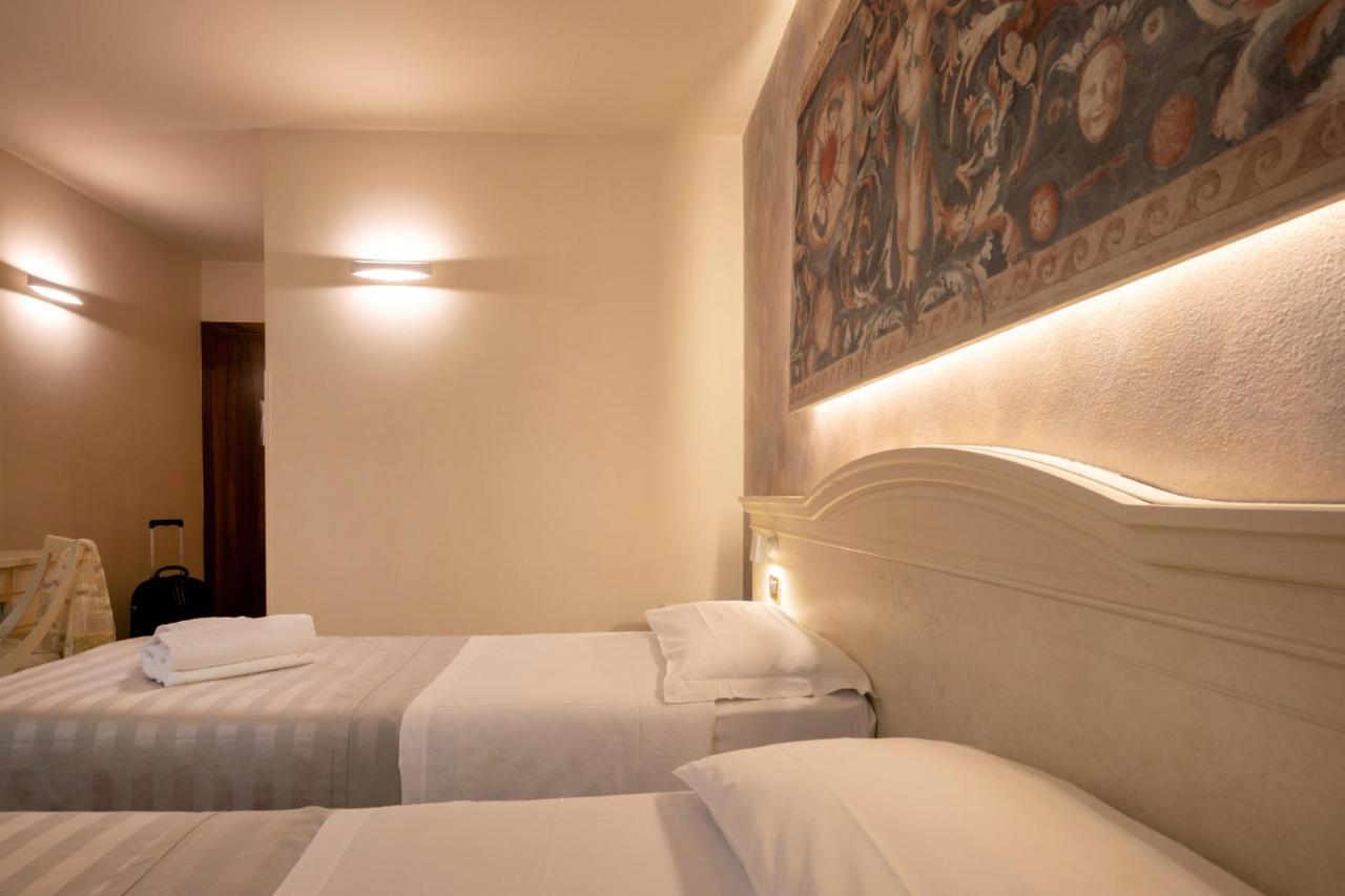 Hotel San Lorenzo Pozzolengo Dış mekan fotoğraf