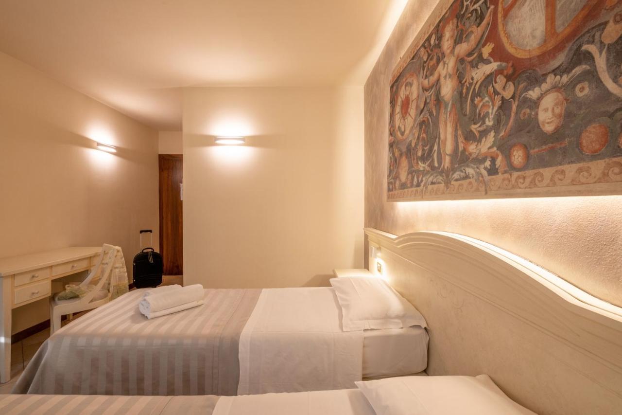 Hotel San Lorenzo Pozzolengo Dış mekan fotoğraf