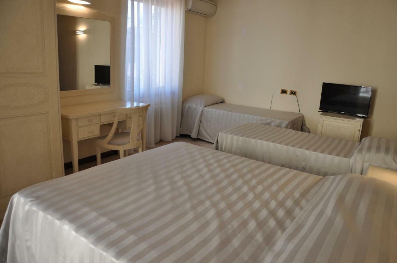 Hotel San Lorenzo Pozzolengo Dış mekan fotoğraf