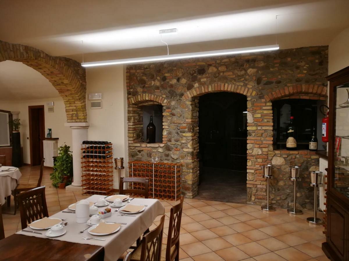 Hotel San Lorenzo Pozzolengo Dış mekan fotoğraf